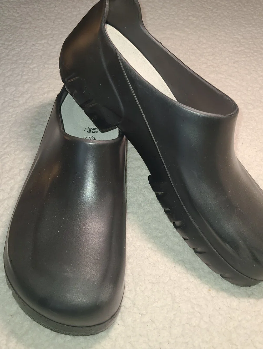 BIRKENSTOCK EU45 USM12 Wide Rubber Nonslip Clogs Utilitarian Gorpcore Minimalist
